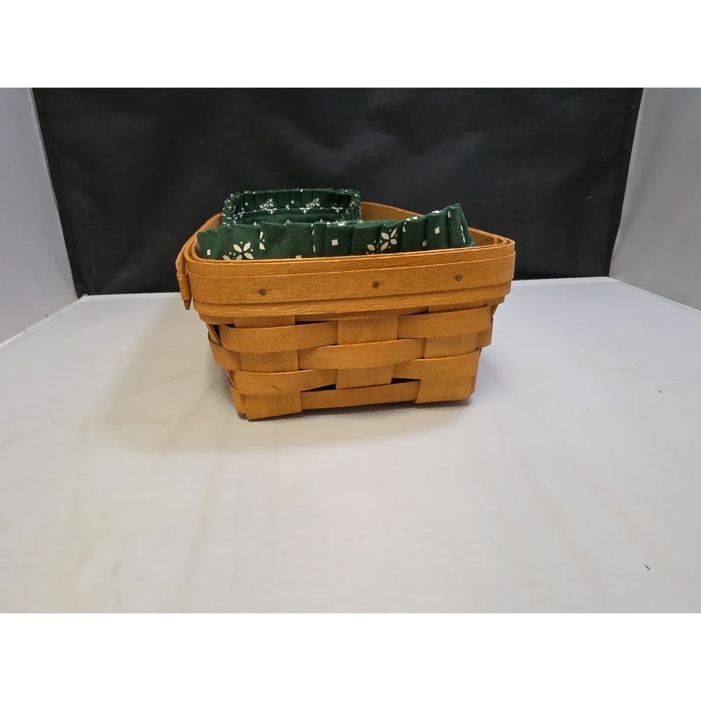 Collectible 1999 Longaberger Handwoven Bread Basket with Green Floral Liner